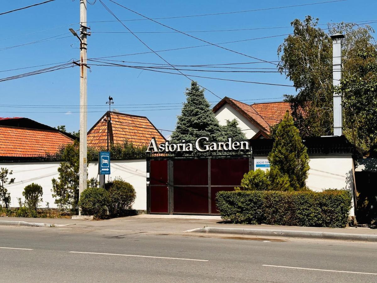 Astoria Garden Hotel Bishkek Exterior photo